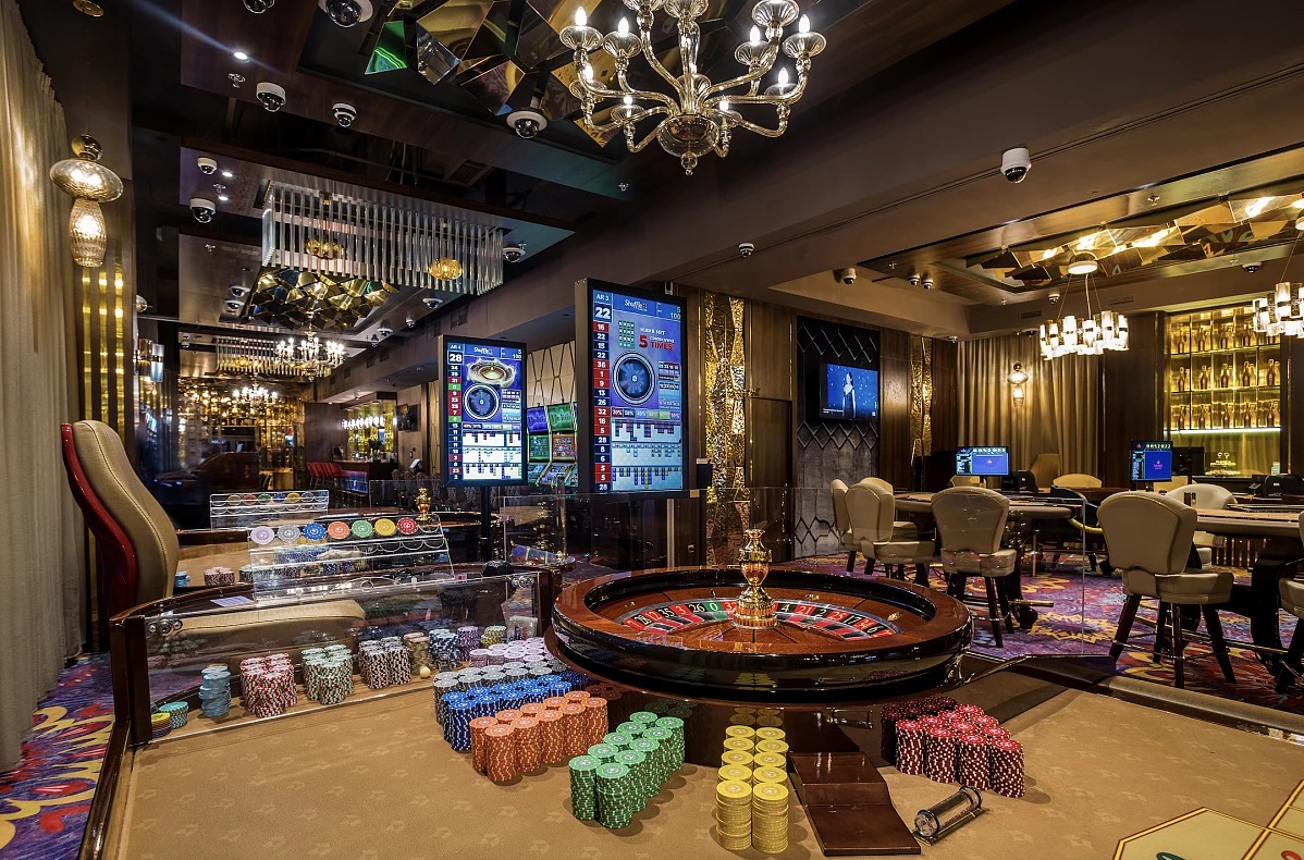 Casino-avondruimte verbonden met de loungeruimte